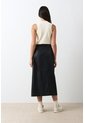 Falda Liora De Cuero Para Mujer Semi Ajustada Falda Liora De Cuero Para Mujer Semi Ajustada Negro 10 VÉLEZ de Vélez