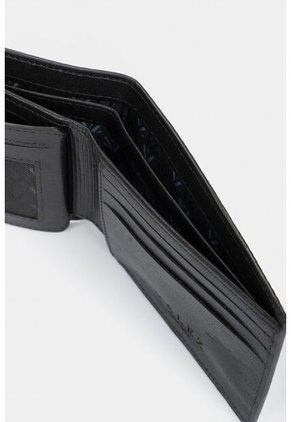 Billetera Titus De Cuero Para Hombre Grabado Cruces Negro Billetera Titus De Cuero Para Hombre Grabado Cruces Negro VÉLEZ