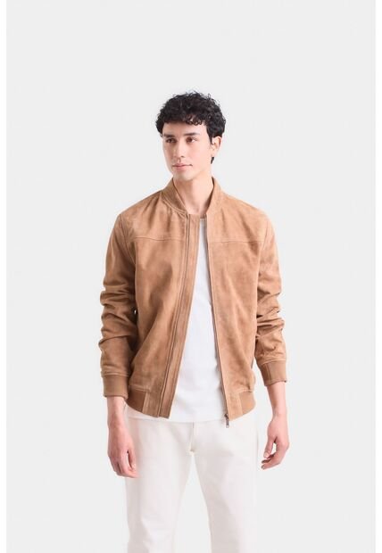 Chaqueta Bomber Helios De Cuero Gamuza Para Hombre Silueta Liviana Chaqueta Bomber Helios De Cuero Gamuza Para Hombre Silueta Liviana Camel M VÉLEZ