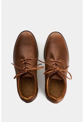 Zapatos En Cuero Para Hombre Piero 3 Zapatos En Cuero Para Hombre Piero 3 Miel 43 VÉLEZ