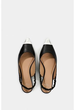 Baleta Ocaso De Cuero Para Mujer Puntera Metálica Baleta Ocaso De Cuero Para Mujer Puntera Metálica Negro 35 VÉLEZ