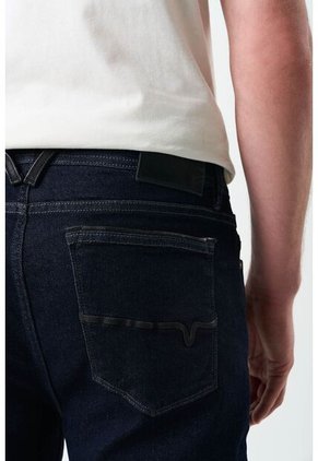 Jean Obi Semi Fitted Para Hombre Detalle En Cuero Jean Obi Semi Fitted Para Hombre Detalle En Cuero Azul 32 VÉLEZ