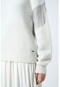 Sweater Draco Tejido Para Mujer Detalle Flecos Y Millaré Sweater Draco Tejido Para Mujer Detalle Flecos Y Millaré Crema S VÉLEZ de Vélez