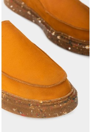 Mocasines Malta De Cuero Para Hombre Resorte Al Talón Mocasines Malta De Cuero Para Hombre Resorte Al Talón Mostaza 41 VÉLEZ