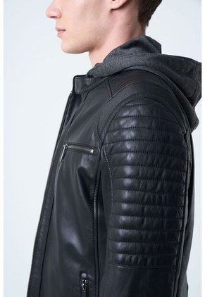 Chaqueta Belmont De Cuero Para Hombre Capucha Y Pechera Chaqueta Belmont De Cuero Para Hombre Capucha Y Pechera Negro L VÉLEZ