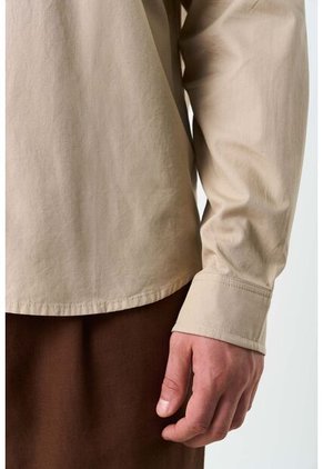 Camisa En Popelina Para Hombre Semifitted Camisa En Popelina Para Hombre Semifitted Kaky XL VÉLEZ