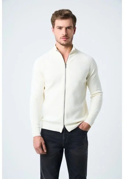 Sweater Misuri Tejido Para Hombre Cuello Alto Sweater Misuri Tejido Para Hombre Cuello Alto Crema S VÉLEZ
