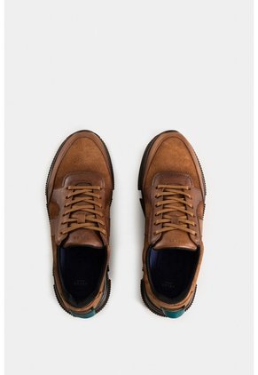 Tenis Halo De Cuero Liso Y De Textura Gamuzada Para Hombre Silueta Deportiva Tenis Halo De Cuero Liso Y De Textura Gamuzada Para Hombre Silueta Deportiva Miel 43 VÉLEZ