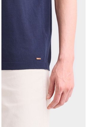 Camiseta Franjas 2 Tejida Para Hombre Manga Corta Camiseta Franjas 2 Tejida Para Hombre Manga Corta Azul Oscuro M VÉLEZ