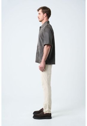 Pantalón Chino Italo Para Hombre Semifitted Pantalón Chino Italo Para Hombre Semifitted Crema 30 VÉLEZ