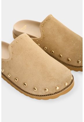 Mule En Cuero Carnaza Con Taches Para Mujer Aqua Mule En Cuero Carnaza Con Taches Para Mujer Aqua Arena 40 VÉLEZ