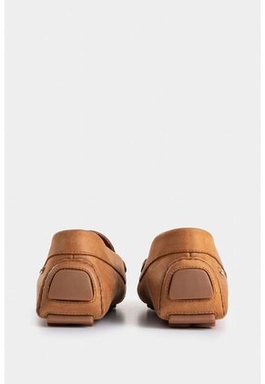 Mocasines Manchester De Cuero Para Mujer Grabado Mocasines Manchester De Cuero Para Mujer Grabado Miel 40 VÉLEZ