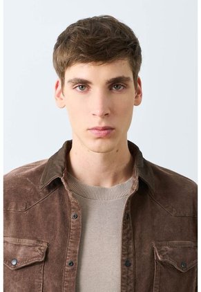 Sobrecamisa Alcor Manga Larga Para Hombre Semi Fitted Sobrecamisa Alcor Manga Larga Para Hombre Semi Fitted Cafe S VÉLEZ