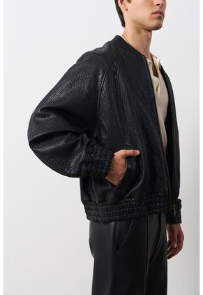 Chaqueta Bomber En Cuero Texturizado Para Hombre Calypso Chaqueta Bomber En Cuero Texturizado Para Hombre Calypso Negro XXXL VÉLEZ