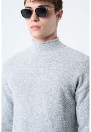 Sweater Sika Tejido Para Hombre Bicolor Sweater Sika Tejido Para Hombre Bicolor Gris M VÉLEZ
