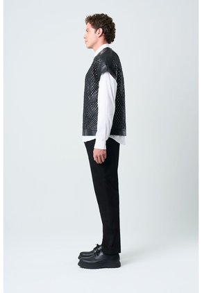 Camisilla Orion De Cuero Para Hombre Tejida Camisilla Orion De Cuero Para Hombre Tejida Negro M VÉLEZ