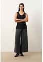 Camiseta Tejida Para Mujer Efecto Metalizado Lúrex Camiseta Tejida Para Mujer Efecto Metalizado Lúrex Negro Perlado L VÉLEZ de Vélez