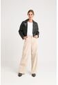 Chaqueta Claire Tejida De Cuero Para Mujer Silueta Biker Chaqueta Claire Tejida De Cuero Para Mujer Silueta Biker Negro L VÉLEZ de Vélez