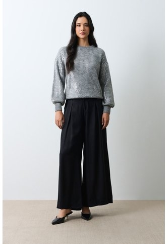 Sweater Tejido Oversized Para Mujer Nácar Sweater Tejido Oversized Para Mujer Nácar Gris M VÉLEZ Vélez
