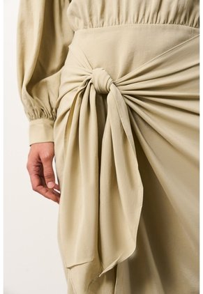 Vestido Antay Silueta Wrap Para Mujer Vestido Antay Silueta Wrap Para Mujer Arena 10 VÉLEZ