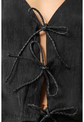 Camisa Kusa Con Efecto Satinado Para Mujer Camisa Kusa Con Efecto Satinado Para Mujer Negro XL VÉLEZ