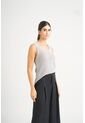 Camiseta Tejida Para Mujer Efecto Metalizado Lúrex Camiseta Tejida Para Mujer Efecto Metalizado Lúrex Gris M VÉLEZ de Vélez