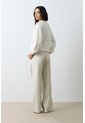 Sweater Tejido Oversized Para Mujer Nácar Sweater Tejido Oversized Para Mujer Nácar Crema S VÉLEZ de Vélez