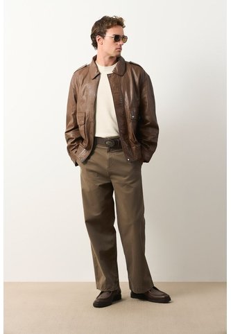 Pantalón Relaxed Fit Para Hombre Vega Pantalón Relaxed Fit Para Hombre Vega Tabaco 30 VÉLEZ Vélez