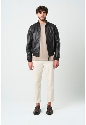 Chaqueta Clásica Doble Faz De Cuero Para Hombre Luminia Chaqueta Clásica Doble Faz De Cuero Para Hombre Luminia Cafe XL VÉLEZ