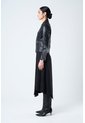 Chaqueta Silueta Tipo Biker De Cuero Para Mujer Cremalleras Chaqueta Silueta Tipo Biker De Cuero Para Mujer Cremalleras Negro XS VÉLEZ de Vélez