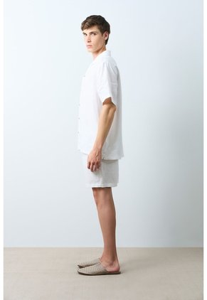 Camisa Manga Corta En Lino Para Hombre Málaga Camisa Manga Corta En Lino Para Hombre Málaga Blanco S VÉLEZ