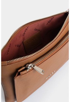 Cosmetiquera Arándano De Cuero Para Mujer Doble Bolsillo Cosmetiquera Arándano De Cuero Para Mujer Doble Bolsillo Miel VÉLEZ