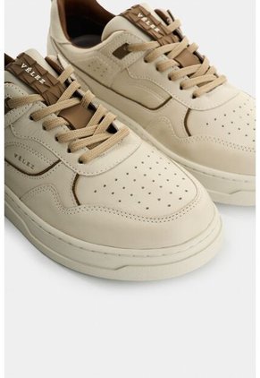 Tenis De Cuero Para Hombre Gomax Tenis De Cuero Para Hombre Gomax Arena 44 VÉLEZ