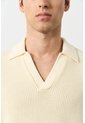 Polo Manga Corta En Tejido Con Textura Para Hombre Cayena Polo Manga Corta En Tejido Con Textura Para Hombre Cayena Crema L VÉLEZ de Vélez
