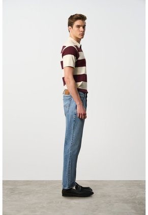 Jean Regular Fit Para Hombre Nativa Jean Regular Fit Para Hombre Nativa Azul 34 VÉLEZ