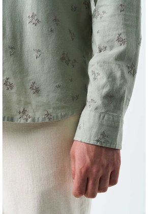 Camisa Manga Larga Semi Fitted Para Hombre Asiri Camisa Manga Larga Semi Fitted Para Hombre Asiri Agua Marina XL VÉLEZ