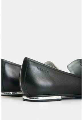 Mocasín En Cuero Para Mujer Ocaso Mocasín En Cuero Para Mujer Ocaso Negro 36 VÉLEZ