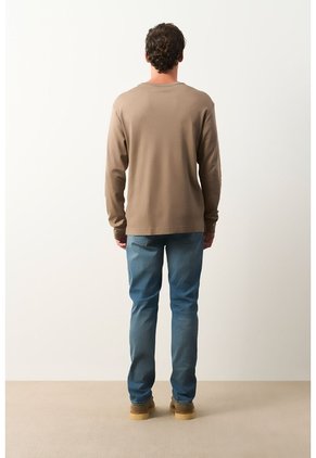 Camiseta Tejida Manga Larga Para Hombre Sabina Camiseta Tejida Manga Larga Para Hombre Sabina Tabaco M VÉLEZ