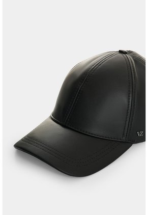 Gorra En Cuero Para Hombre Nacar Gorra En Cuero Para Hombre Nacar Negro S VÉLEZ