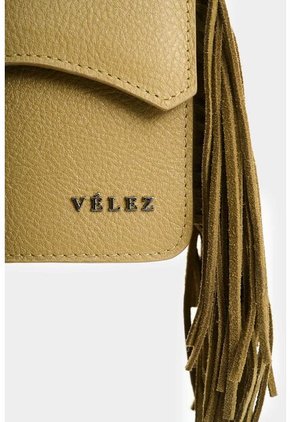 Bandolera Mini Garniel De Cuero Con Flecos Para Mujer Bandolera Mini Garniel De Cuero Con Flecos Para Mujer Verde Oliva VÉLEZ