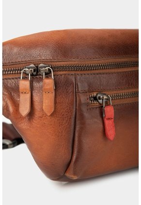 Riñonera Tivoli De Cuero Para Hombre Reata En Nylon Miel Riñonera Tivoli De Cuero Para Hombre Reata En Nylon Miel VÉLEZ