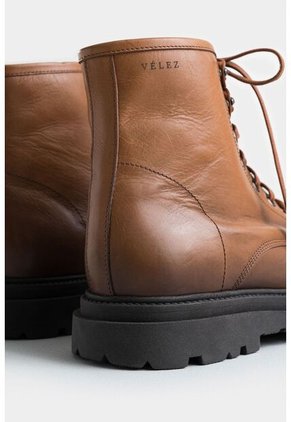 Botas Luster 2 De Cuero Para Hombre Semi Tractorada Botas Luster 2 De Cuero Para Hombre Semi Tractorada Miel 45 Vélez