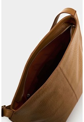 Shopping De Cuero Grabado Para Mujer Calafate 2 Shopping De Cuero Grabado Para Mujer Calafate 2 Miel VÉLEZ