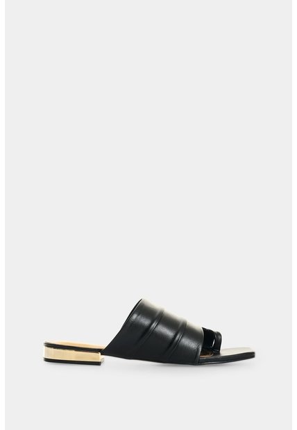 Sandalia Plana En Cuero Para Mujer Xinca Sandalia Plana En Cuero Para Mujer Xinca Negro 37 VÉLEZ