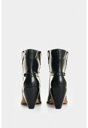 Botines Con Puntera Metálica De Mujer Senda Botines Con Puntera Metálica De Mujer Senda Negro 38 VÉLEZ