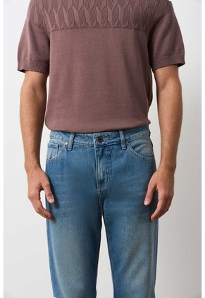 Jeans Fit Regular Para Hombre Summer Jeans Fit Regular Para Hombre Summer Azul Claro 30 VÉLEZ