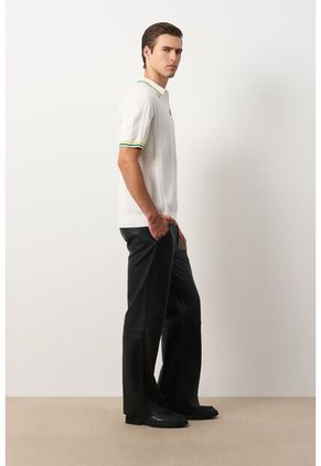 Polo Manga Corta Para Hombre Polo Manga Corta Para Hombre Crema M VÉLEZ
