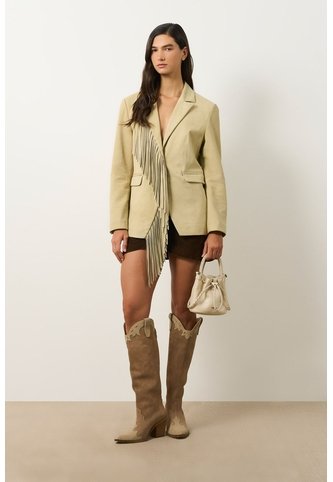 Blazer En Gamuza Para Mujer Lyra Blazer En Gamuza Para Mujer Lyra Arena L VÉLEZ Vélez