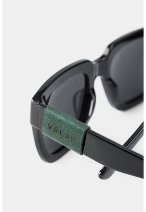 Gafas De Sol Dallas Para Mujer Silueta Cuadrada Gafas De Sol Dallas Para Mujer Silueta Cuadrada Negro VÉLEZ