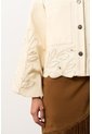 Chaqueta En Dril Para Mujer Runas Chaqueta En Dril Para Mujer Runas Crema L VÉLEZ de Vélez